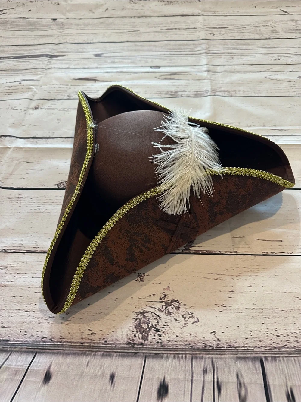 Pirate- 🏴‍☠️ Brown Tricorn Hat with White Feather Accent-costume